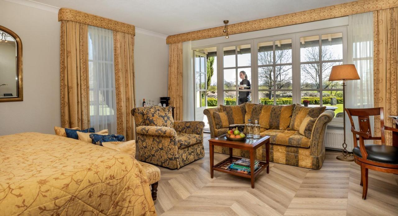 Landhuishotel De Bloemenbeek De Lutte Exteriör bild
