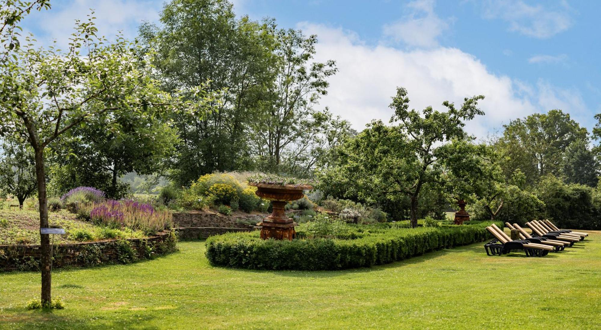 Landhuishotel De Bloemenbeek De Lutte Exteriör bild